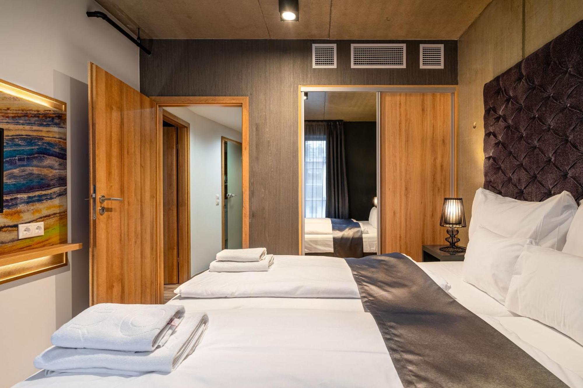 Onyx Luxury บูดาเปสต์ ภายนอก รูปภาพ