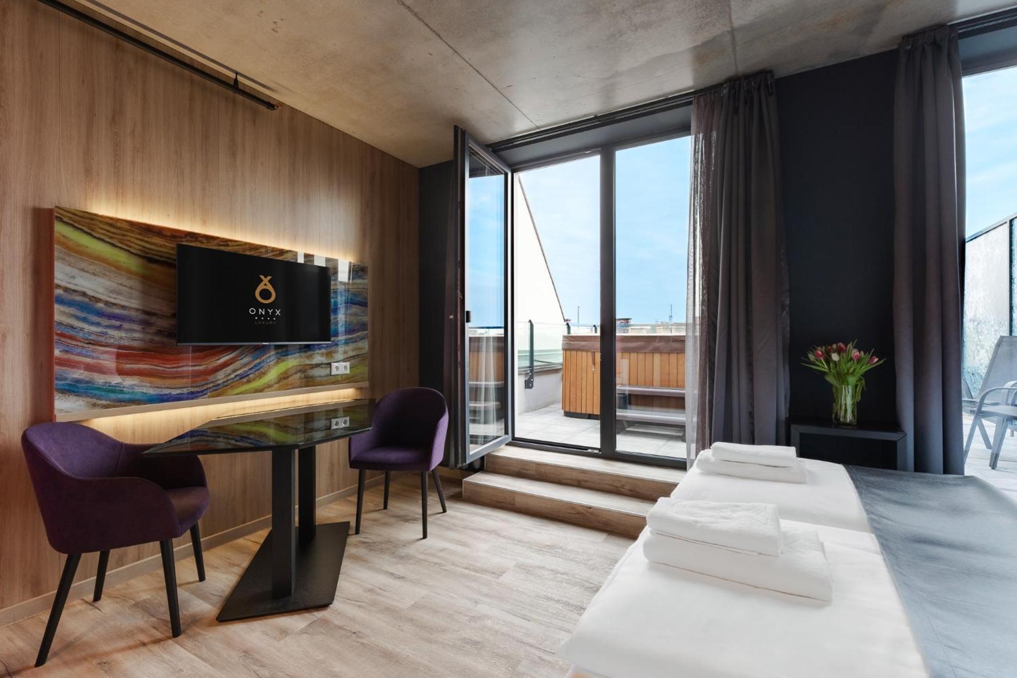 Onyx Luxury บูดาเปสต์ ภายนอก รูปภาพ